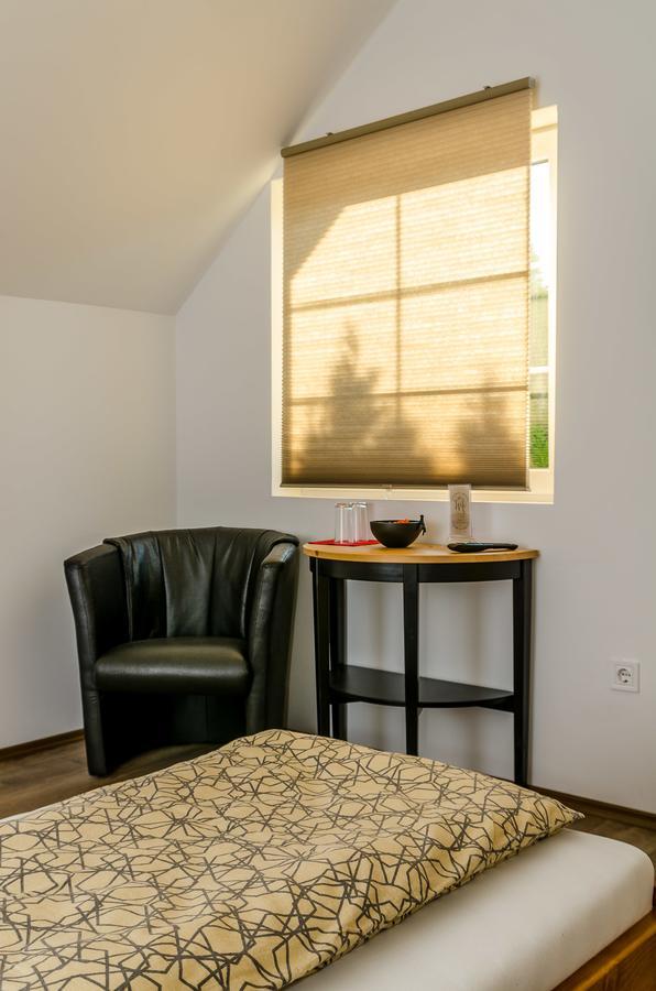 ארד Parkland Inn מראה חיצוני תמונה
